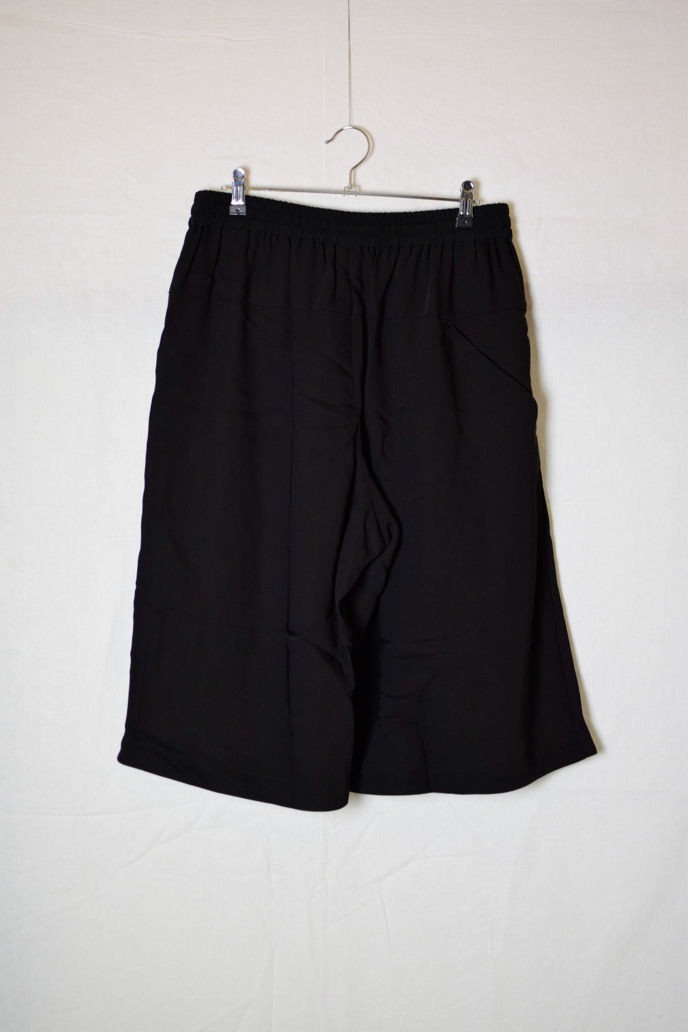 Devoa Devoa SS25 Shorts - PTK-WFVG Size US 32 / EU 48 - 3 Thumbnail