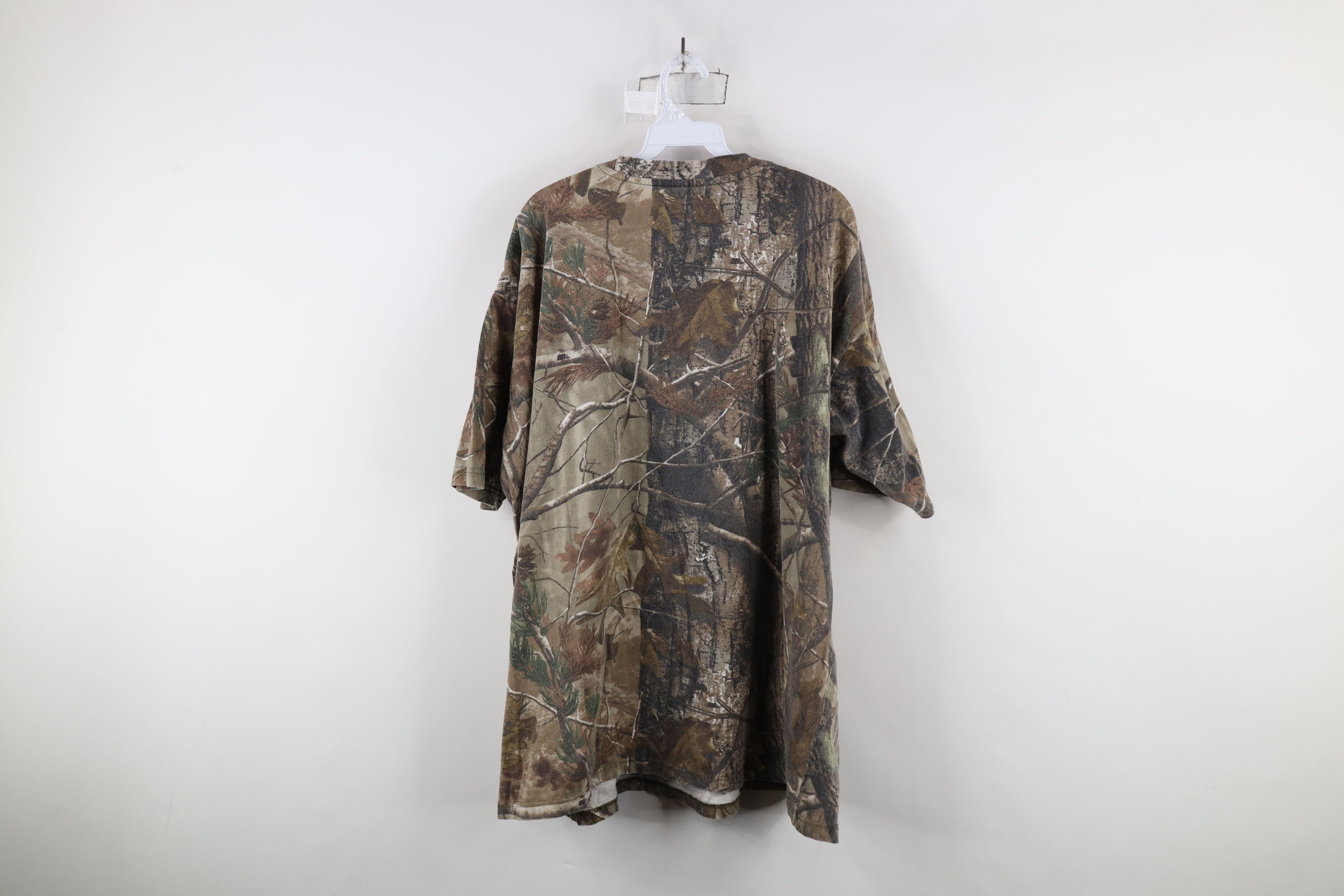Cabelas × Vintage Vintage Y2K Cabelas Camouflage Short Sleeve Pocket T-Shirt Size US XXL / EU 58 / 5 - 9 Thumbnail