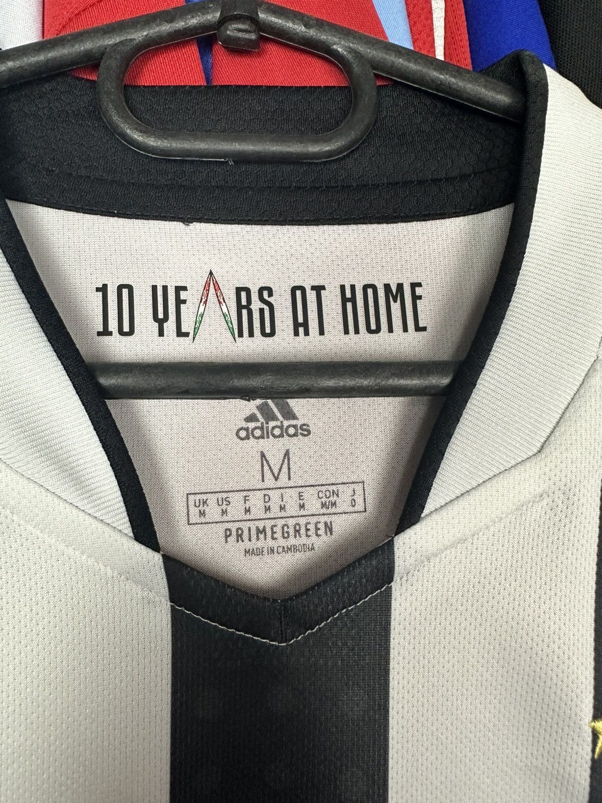 Adidas Juventus Jersey Home football shirt 2021 2022 Adidas GS1442 Size US M / EU 48-50 / 2 - 4 Thumbnail