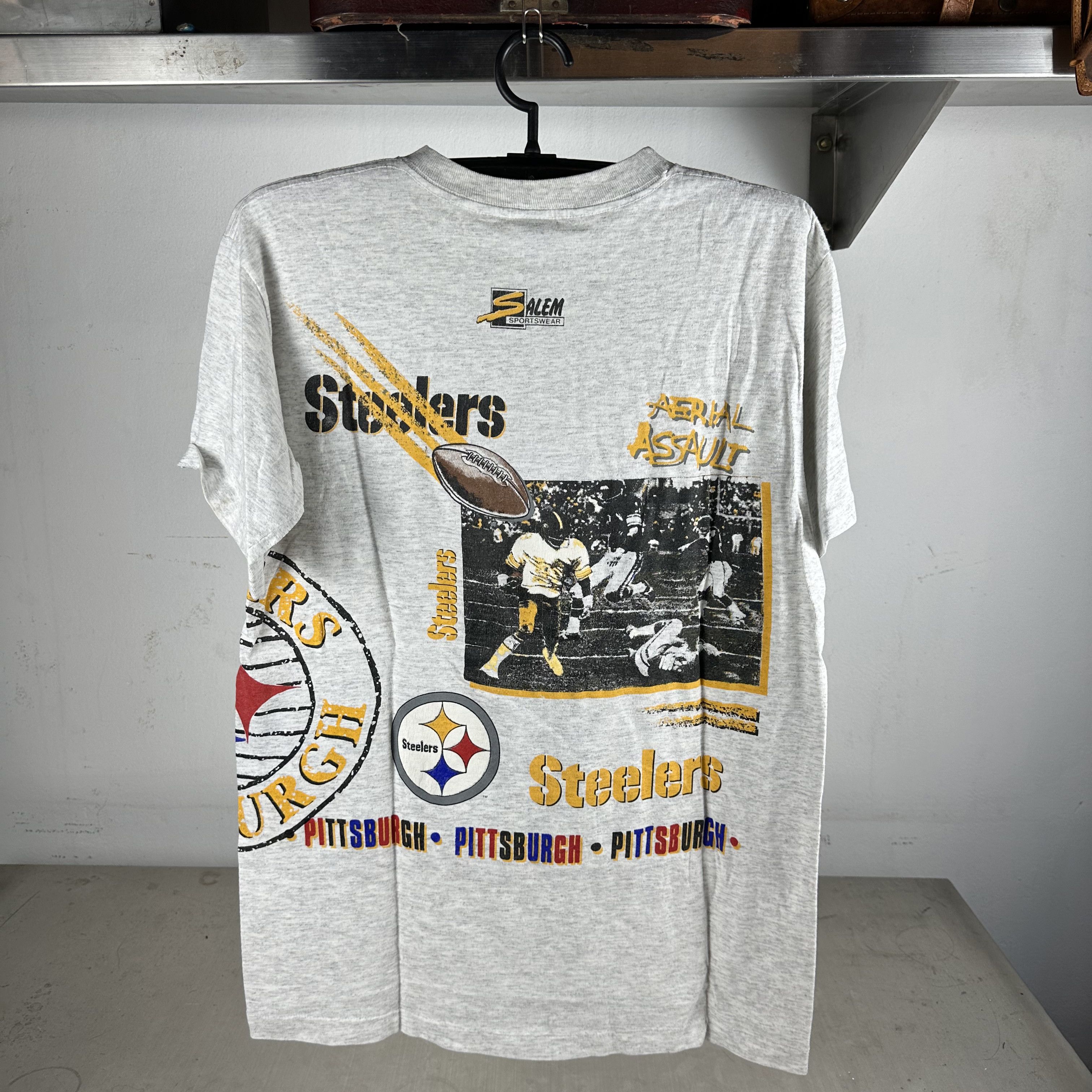 Vintage 1990 Pittsburgh Steelers NFL Aerial Assault AOP Salem Tee Size US L / EU 52-54 / 3 - 3 Thumbnail