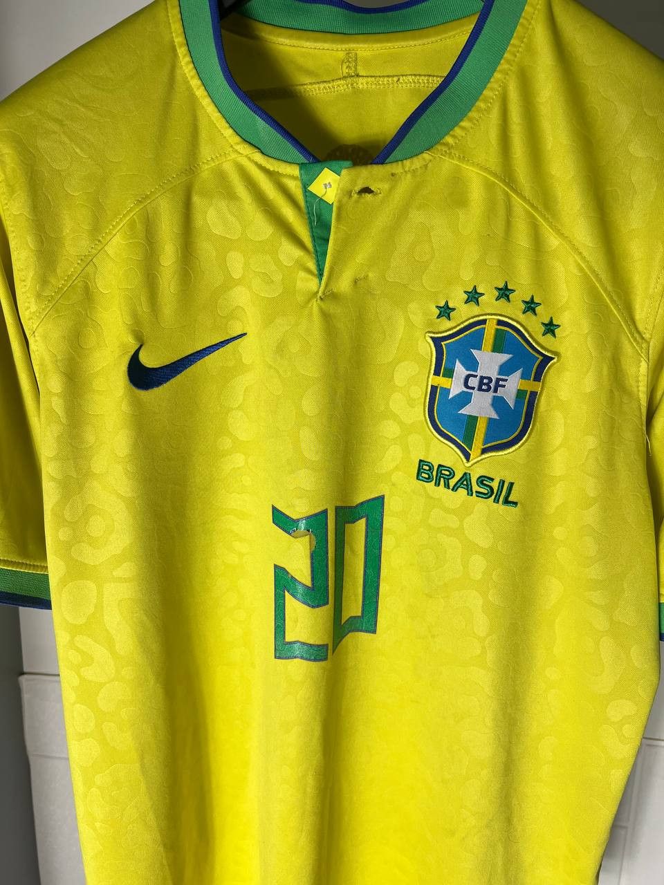 Vintage VERY RARE NIKE BRAZIL VINI 20 SOCCER JERSEY BLOKE Y2K RETRO Size US M / EU 48-50 / 2 - 5 Thumbnail