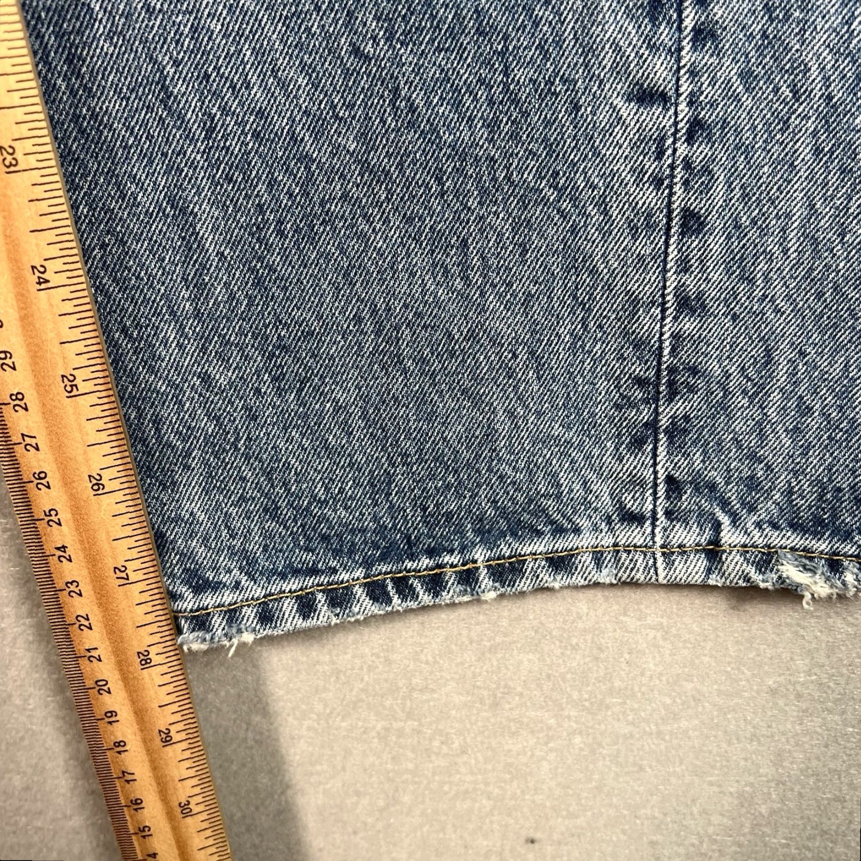 Bdg BDG Jeans Womens 28 Blue Medium Wash Denim Relaxed Straight Urban Outfitters Size 28" / US 6 / IT 42 - 4 Thumbnail