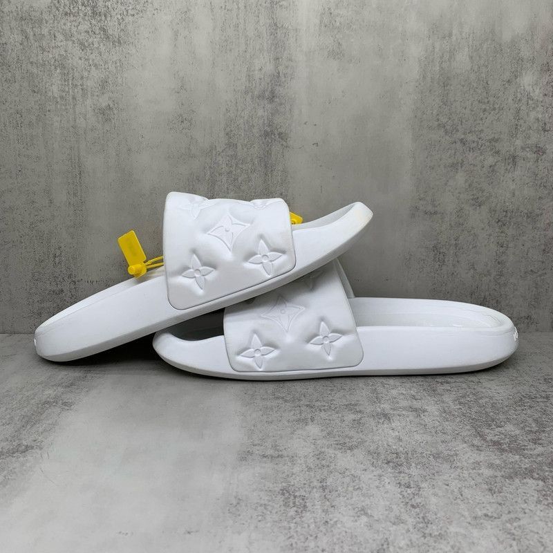 Louis Vuitton Louis Vuitton Waterproof White Slide Sandals - Size US 7.5 / EU 40-41 - 4 Thumbnail