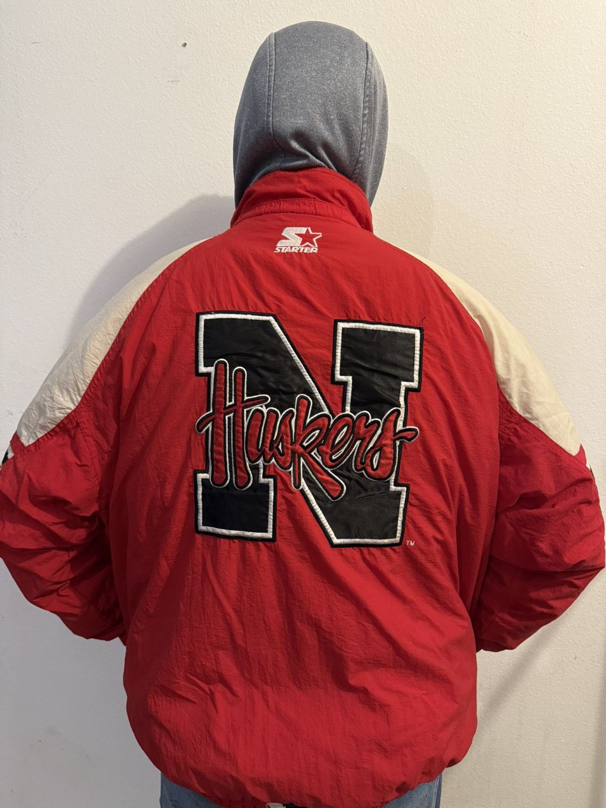 Starter × Vintage Vintage 90s Nebraska Huskers Starter Jacket Size US L / EU 52-54 / 3 - 8 Thumbnail