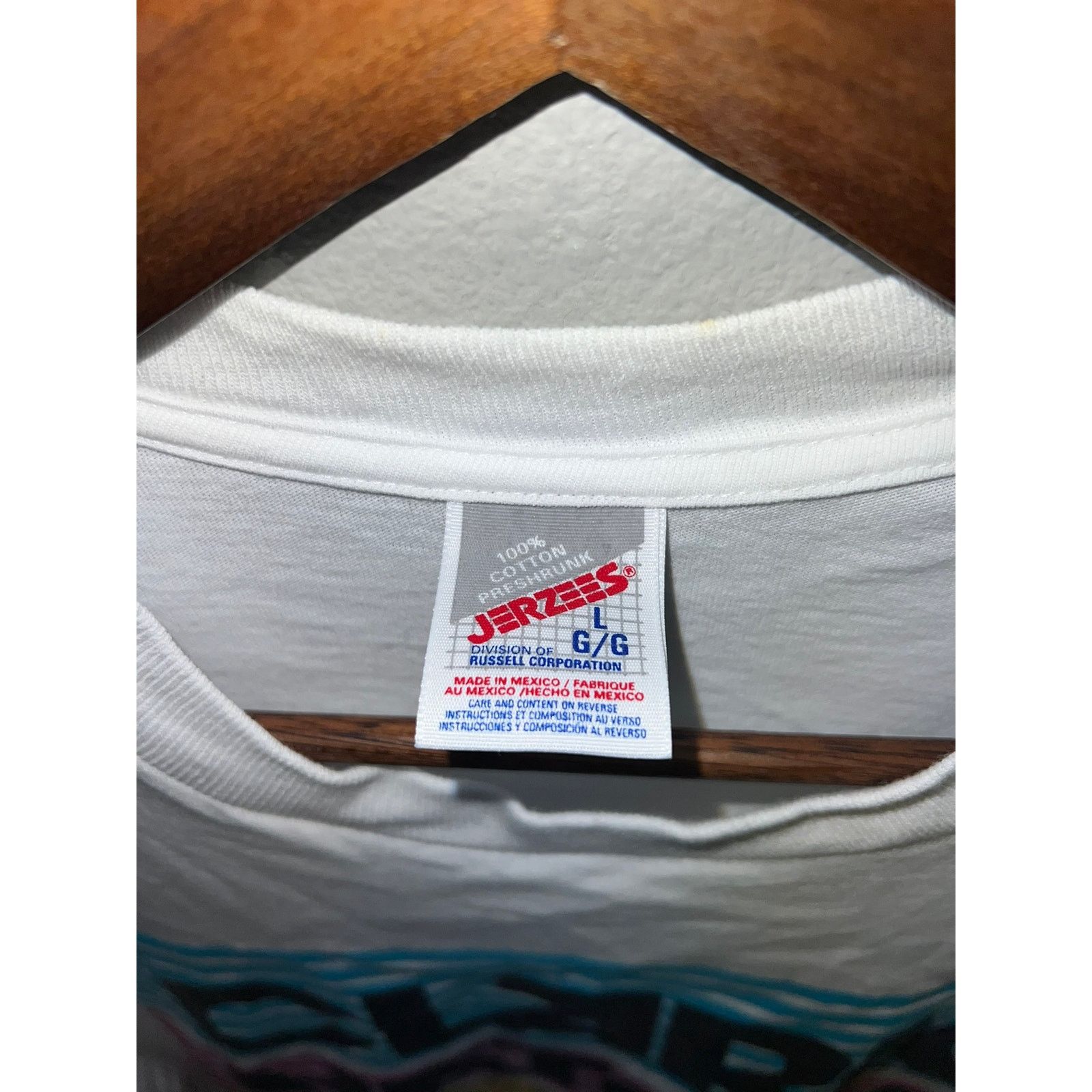 Jerzees Vintage Honolulu Shirt Clark Hatch Fitness Center Hawaii L Size US L / EU 52-54 / 3 - 4 Thumbnail