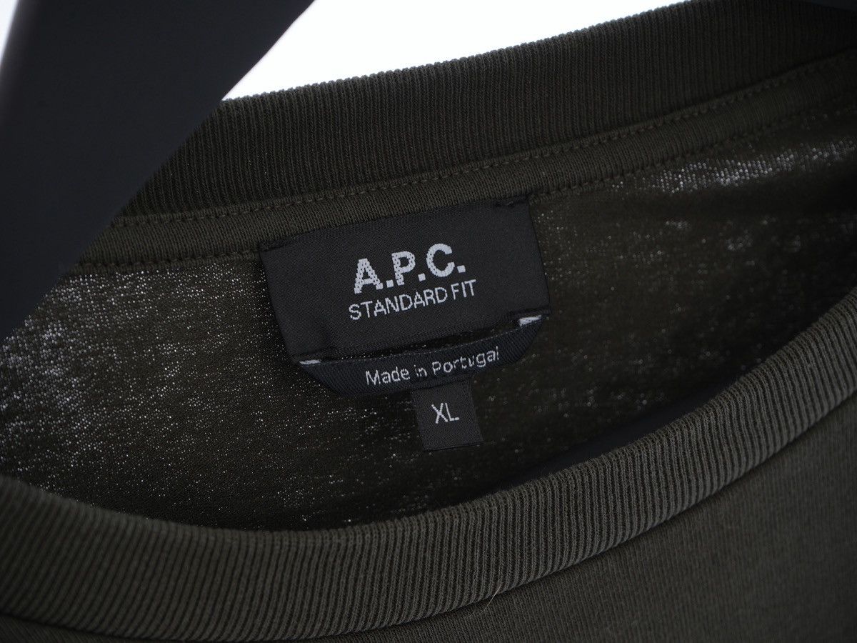A.P.C. A.P.C. T-Shirt logo tee fits L Size US M / EU 48-50 / 2 - 3 Thumbnail
