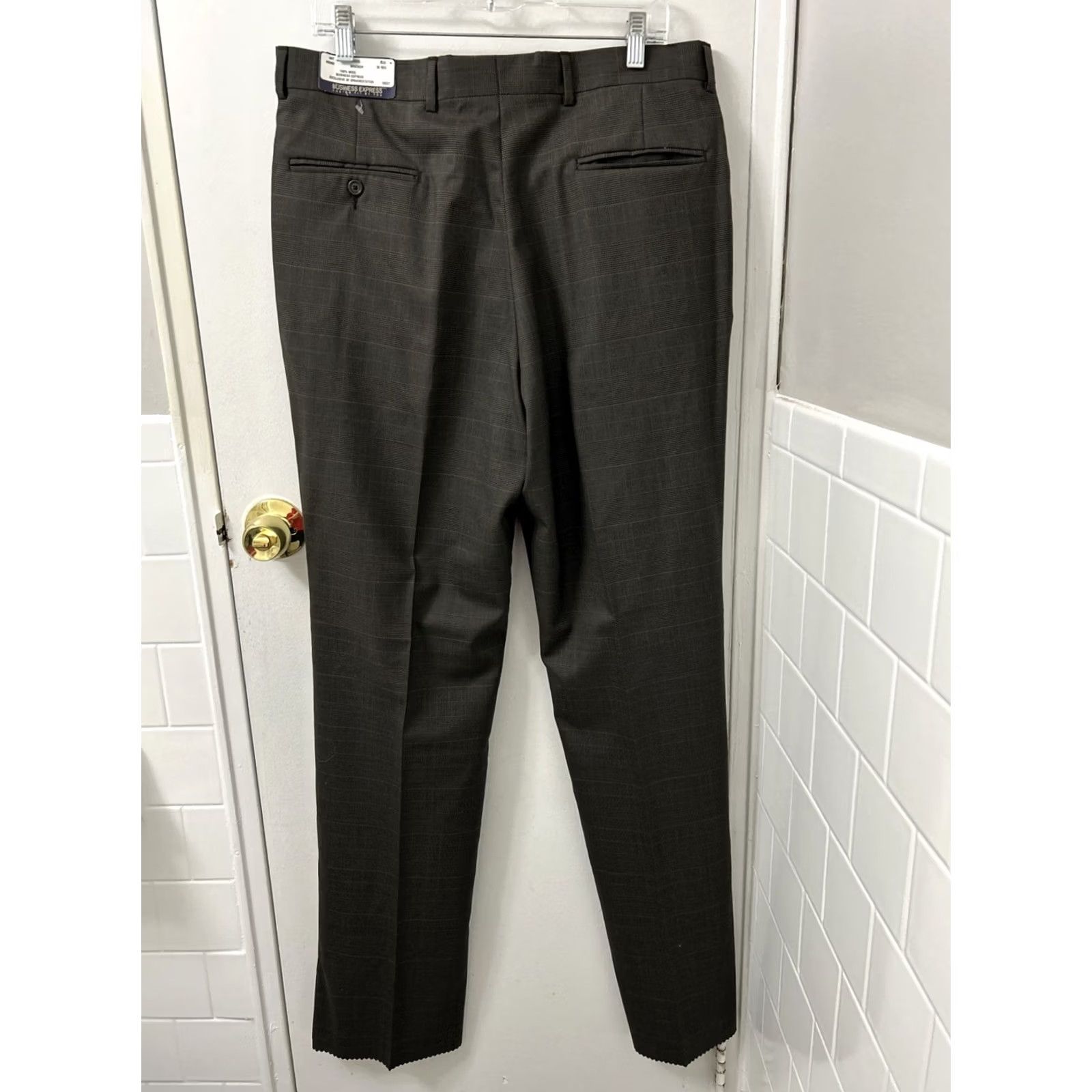 Jos. A. Bank VINTAGE? No; Jos A Bank Windsor Pants 35x37 Wool Pleated Dress Pants Gray 100% Wool YKK Buttons Mens Regular Straight Inseam Unhemmed Navy? Size US 35 - 6 Thumbnail