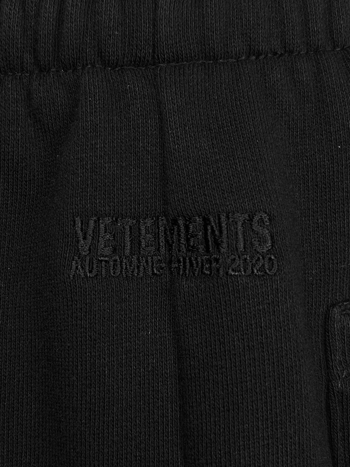 Vetements AW19 Vetements Interpol Logo Sweatpants Black Size US 28 / EU 44 - 4 Thumbnail