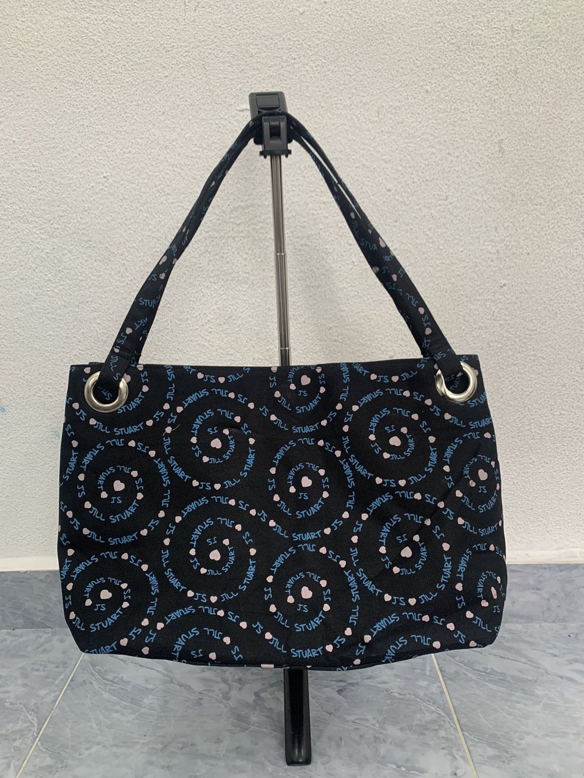 Jil Stuart Cozy Printed Jill Stuart Tote Bag Size ONE SIZE - 2 Thumbnail
