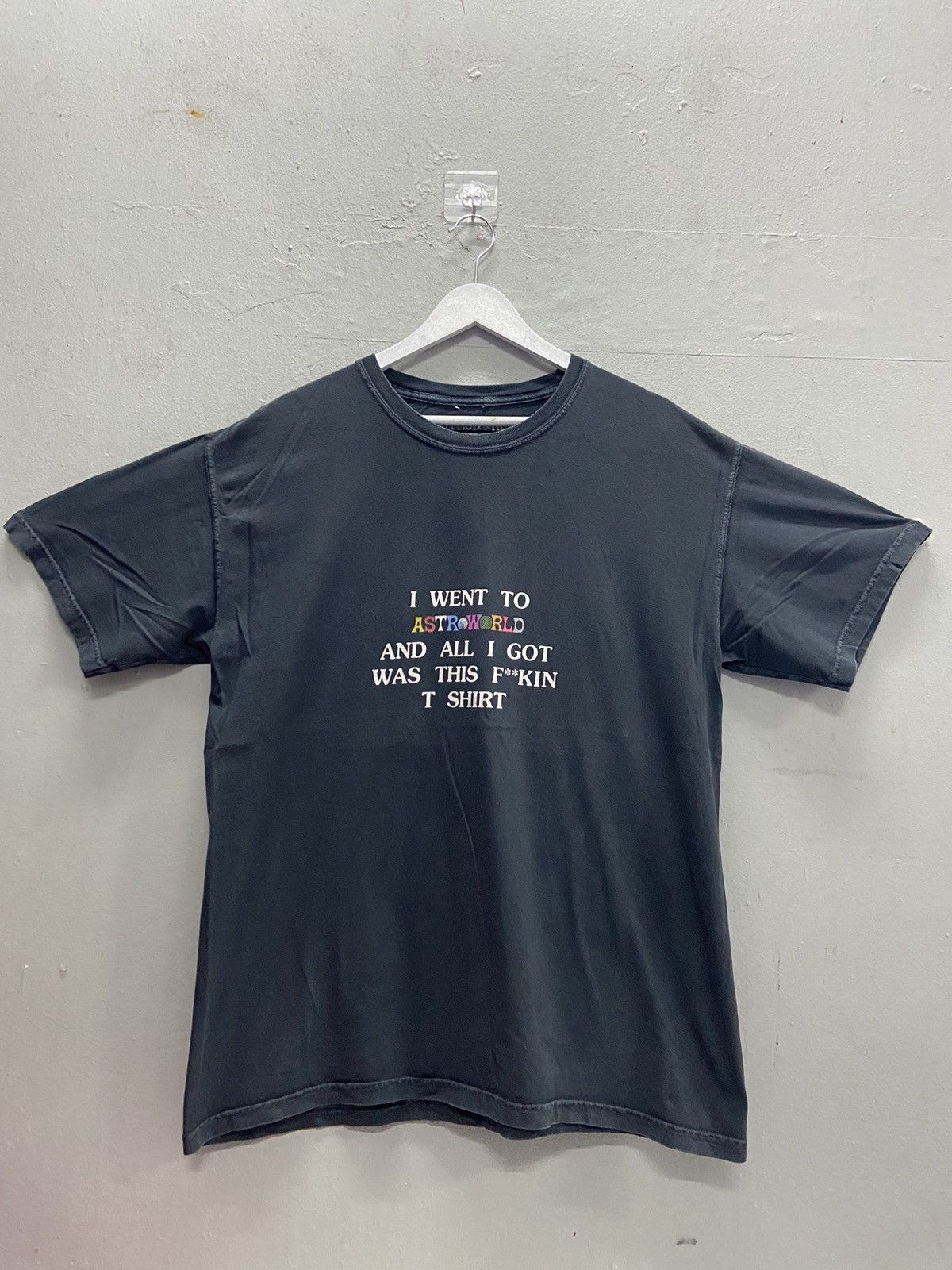Rap Tees TRAVIS SCOTT ASTROWORLD AMERICAN RAPPER RAP TEE Size US L / EU 52-54 / 3 - 1 Thumbnail