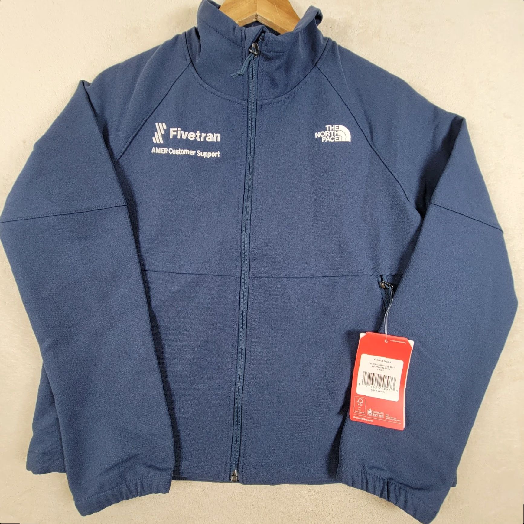 The North Face The North Face Softshell Jacket Men M Navy Blue Full Zip Up Winter Fall Spring Size US M / EU 48-50 / 2 - 2 Thumbnail