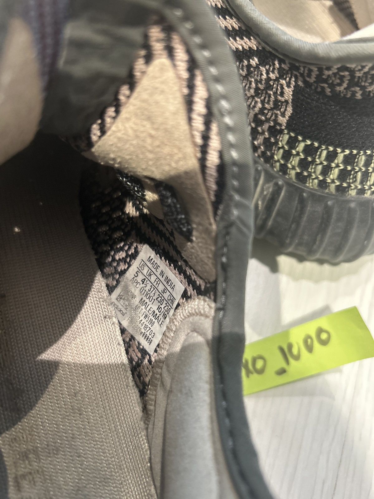 Yeezy Adidas yeezy boost 350 yecheil reflective Size US 5 / IT 35 - 14 Thumbnail