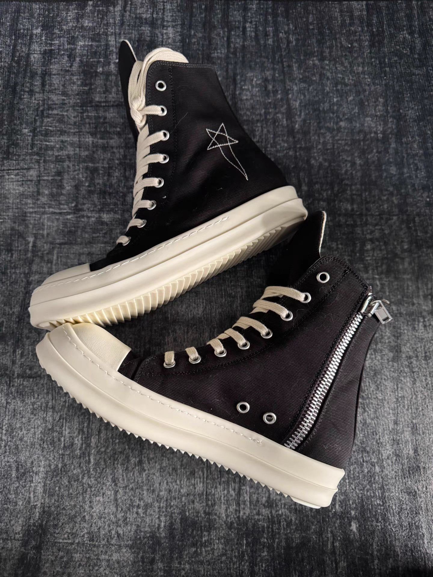 Rick Owens Brand New Rick Owens High-Top Converse Size US 7 / IT 37 - 5 Thumbnail