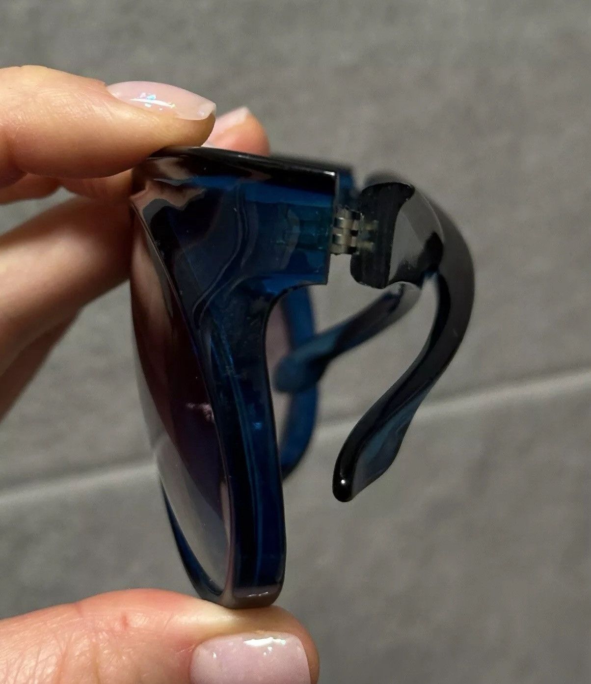 Vintage × Yves Saint Laurent Yves Saint Laurent Big Cat Eye Round Plastic Sunglasses Size ONE SIZE - 7 Thumbnail