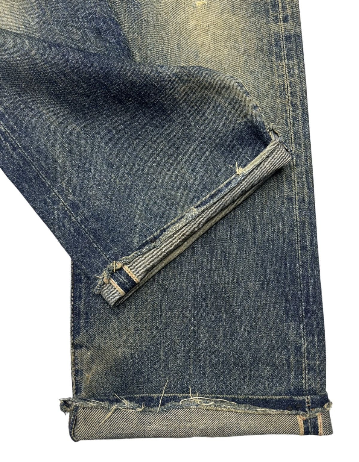Levi's × Undercover Vintage Levis 502 Big E Selvedge Redline Distressed Denim Size US 31 - 6 Thumbnail