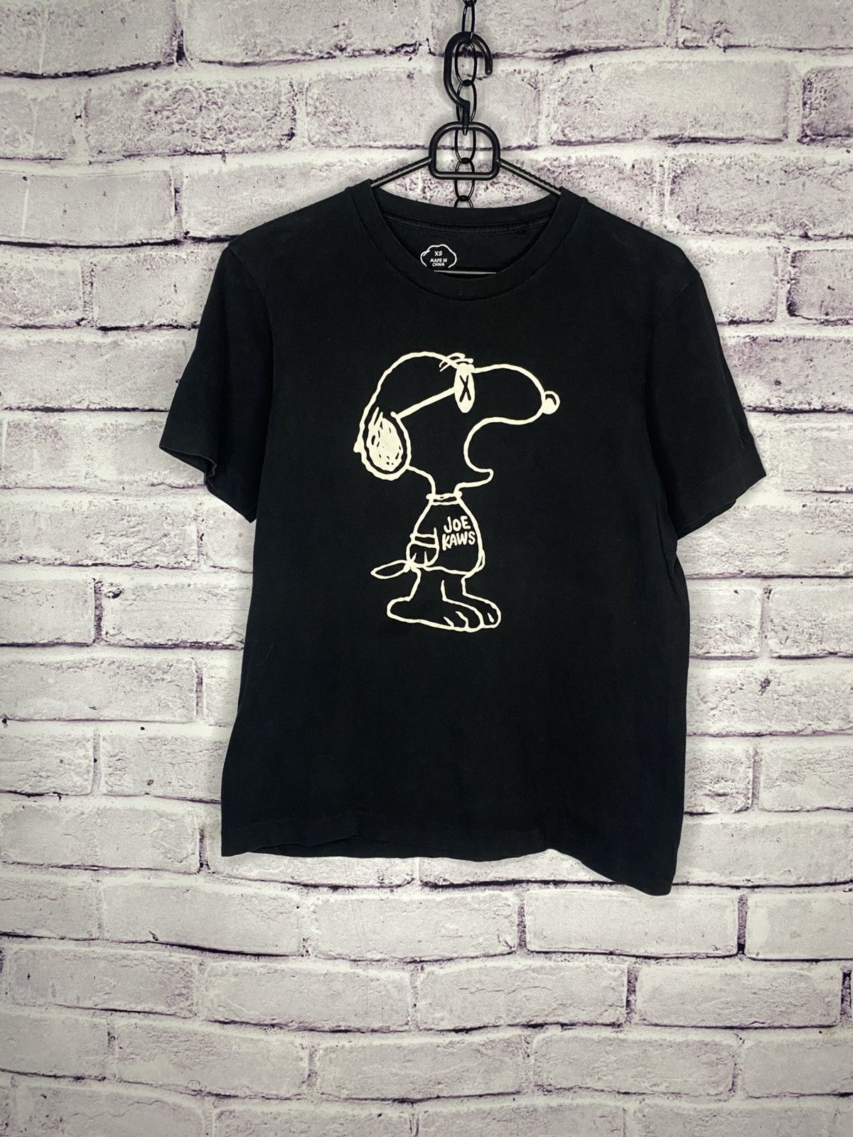 Kaws × Uniqlo Men's vintage tee Uniqlo x Kaws x Peanuts T-shirt Size US XS / EU 42 / 0 - 1 Thumbnail