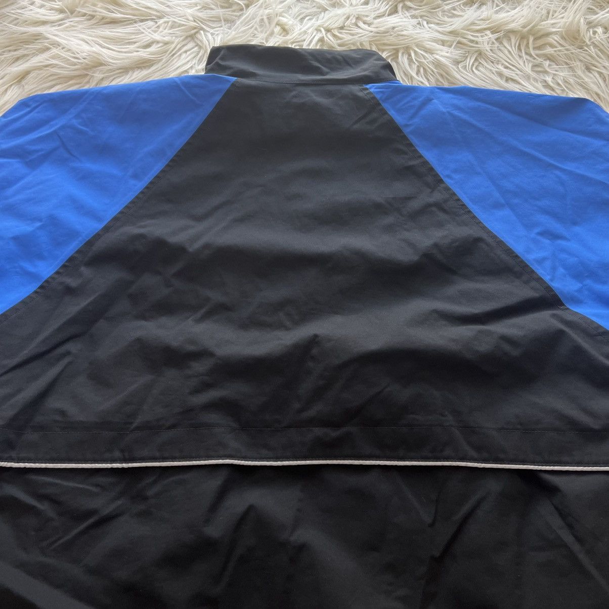 Asics Vintage 90s ASICS Gore Tex Zip Windbreaker Jacket Retro L Size US L / EU 52-54 / 3 - 8 Thumbnail