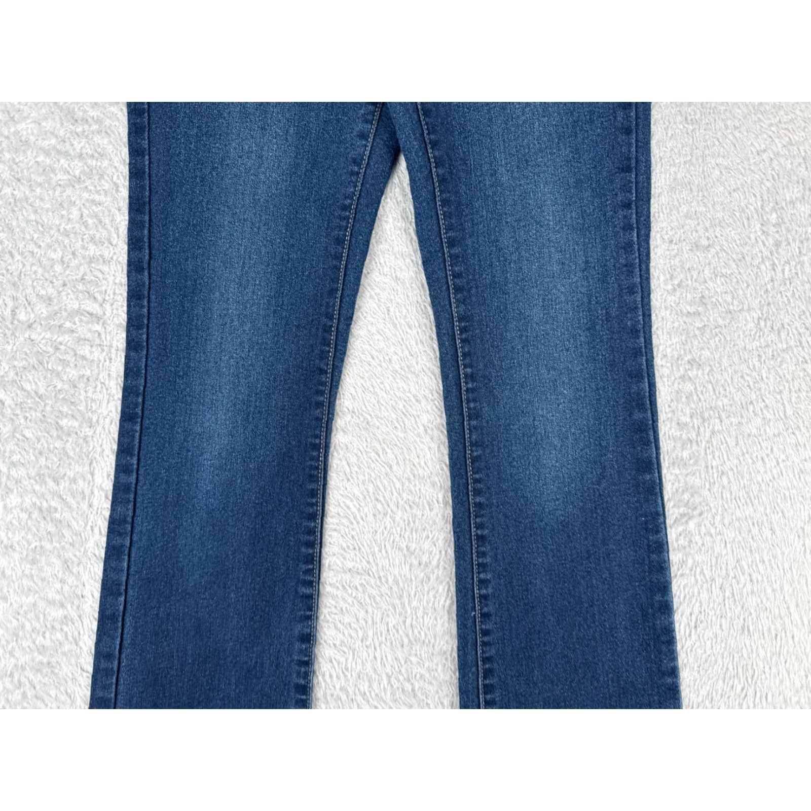 Vintage No Boundaries Jeans Womens Bootcut Jeans Blue Denim 24x31 Mid Rise 0 Regular Stretch 5-Pocket Design Cowboy Southwestern Designer Size 25" / US 0 / IT 36 - 3 Thumbnail