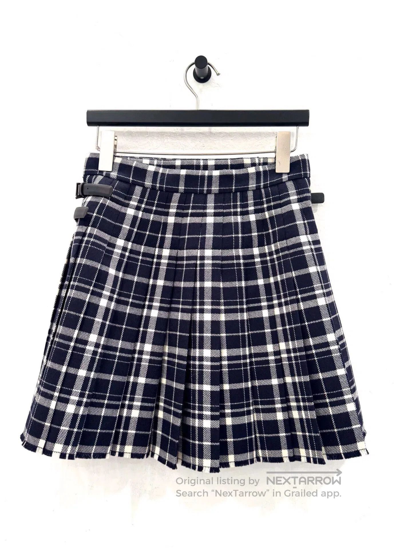 Dior Dior Plaid Wool Pleated Skirt. Size 37" - 2 Thumbnail