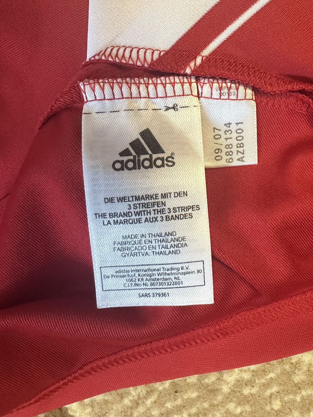 Adidas Bayern 2007 Football t Shirt Adidas Vintage Soccer RIBERY 7 Size US XXL / EU 58 / 5 - 6 Thumbnail