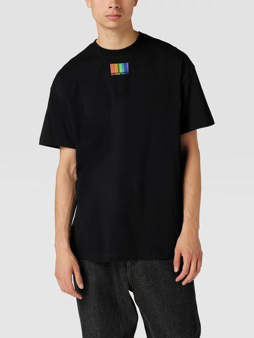 Vetements o1y0924 T-Shirt in Black Size US S / EU 44-46 / 1 - 2 Thumbnail