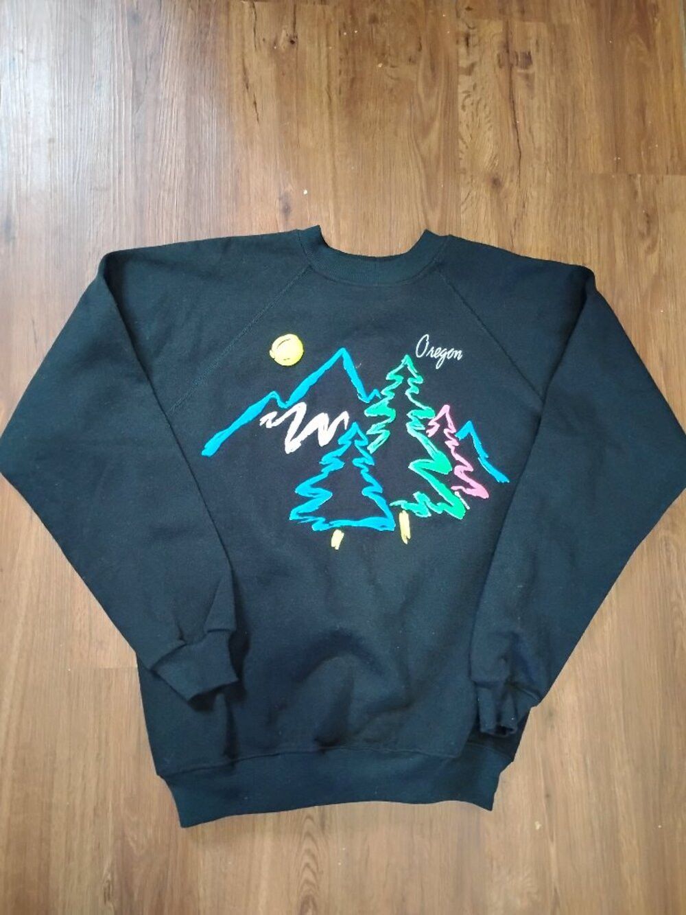 Other Vintage Oregon Neon Mountain Landscape Crewneck Sweatshirt Size US L / EU 52-54 / 3 - 2 Thumbnail