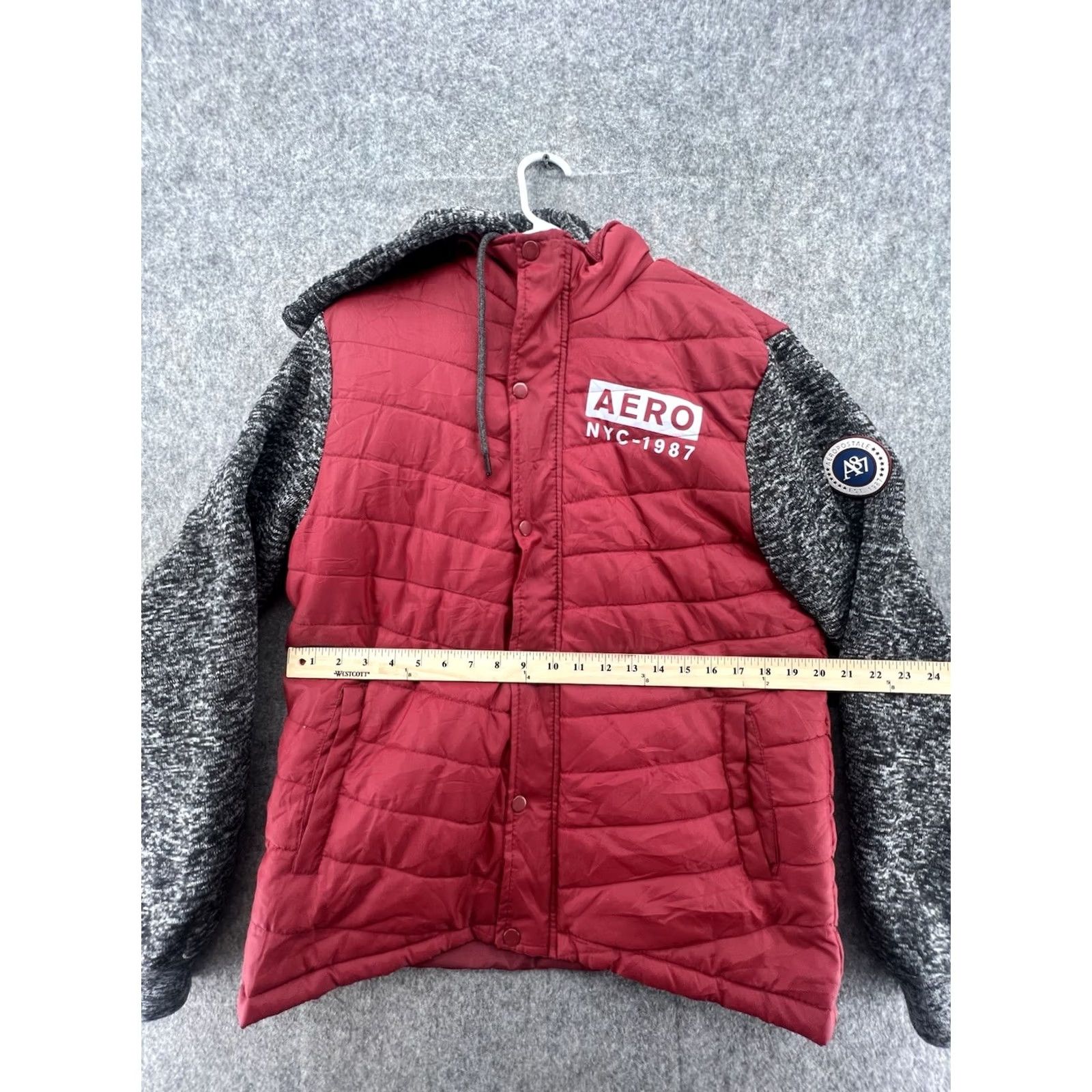 Vintage Aeropostale Men's Puffer Jacket Large Red Fleece Zip Hooded Outdoor Winter Size US L / EU 52-54 / 3 - 2 Thumbnail