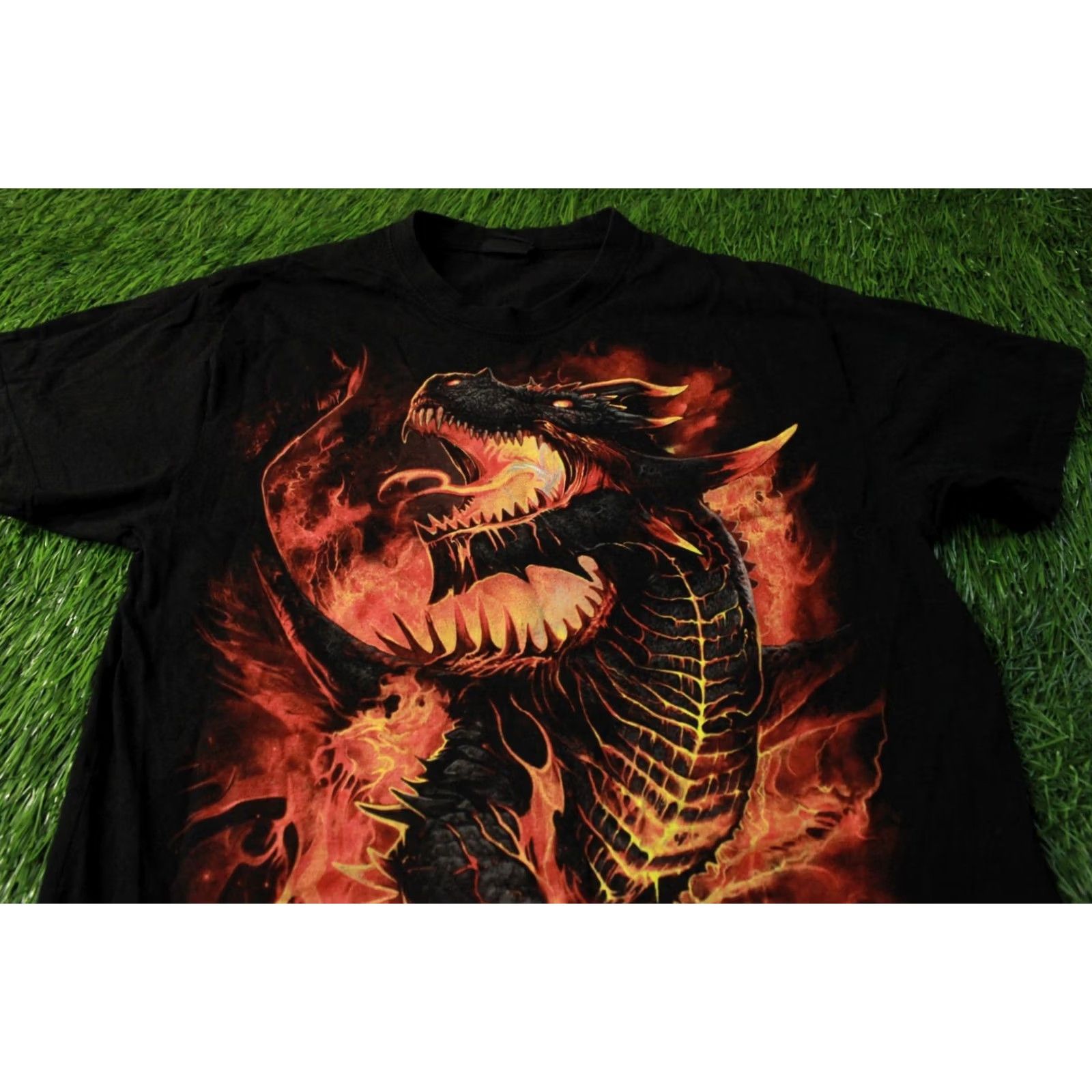 Vintage SPIRAL DRACONIC DRAGON SHIRT Men TSHIRT Tee 2010s Black Size M Short Sleeve Dragon Print Vintage No Size US M / EU 48-50 / 2 - 3 Thumbnail