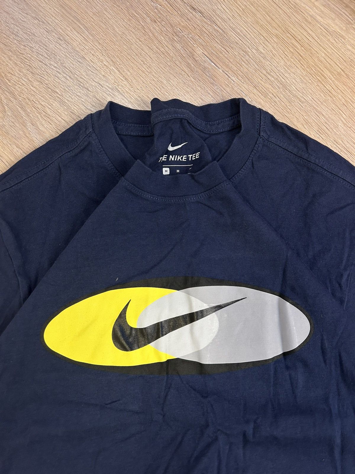 Nike 00s Vintage Nike Big Swoosh Logo Drill T-shirt Rare Size US M / EU 48-50 / 2 - 4 Thumbnail