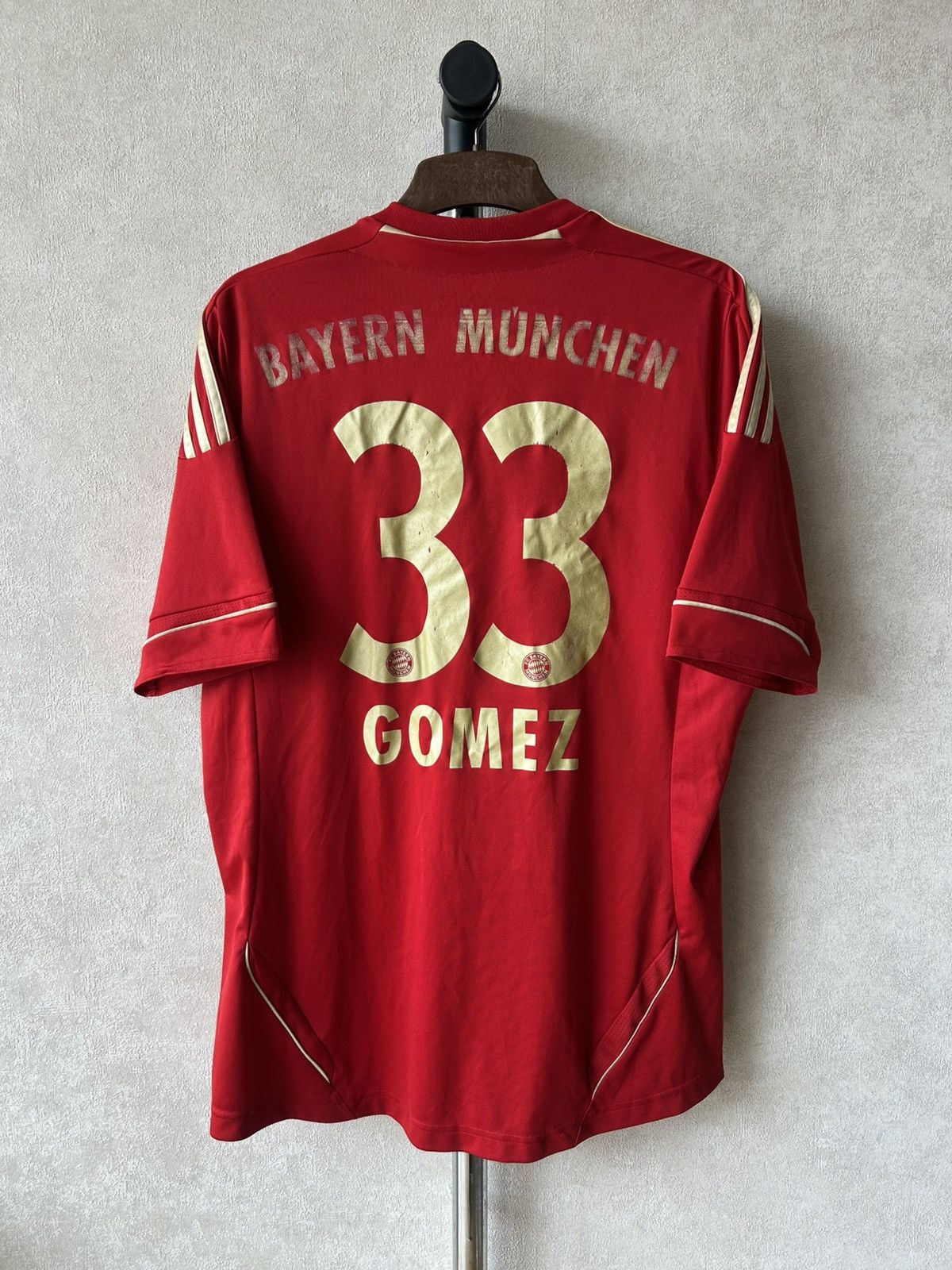 Adidas 2011/12 Adidas Bayern Munich #33 Gomez Home Soccer Jersey Size US M / EU 48-50 / 2 - 4 Thumbnail