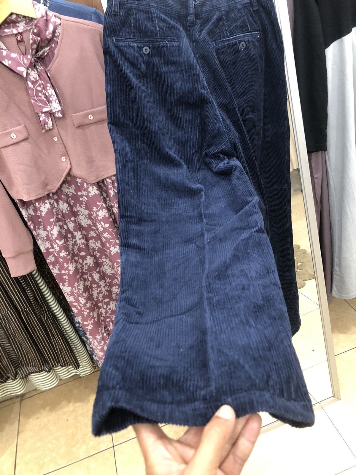 Uniqlo Vintage Uniqlo Baggy Corduroy Pants Size US 32 / EU 48 - 4 Thumbnail