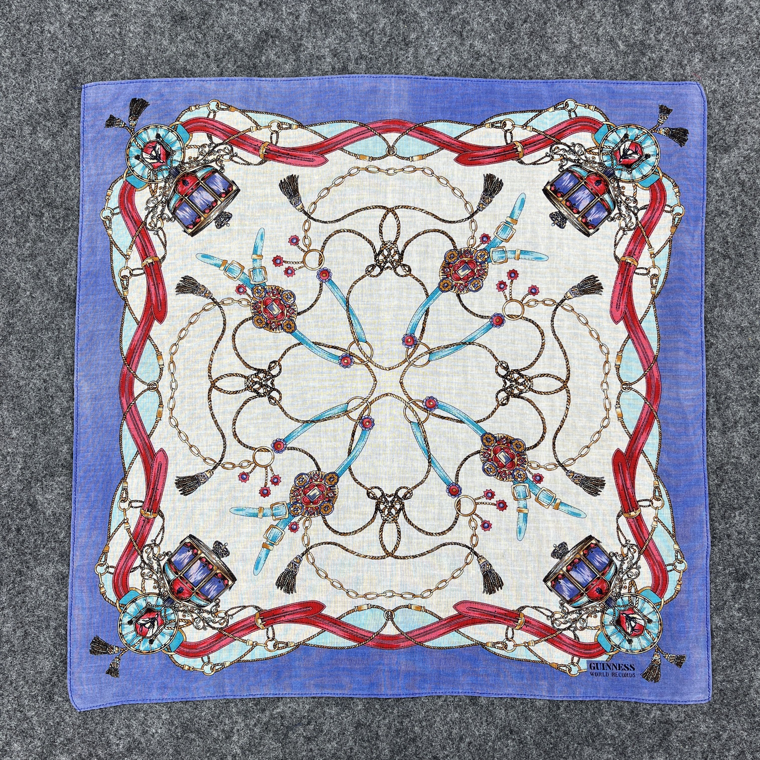 Other Guinness World Records Handkerchief / Neckerchief B221 Size ONE SIZE - 3 Thumbnail