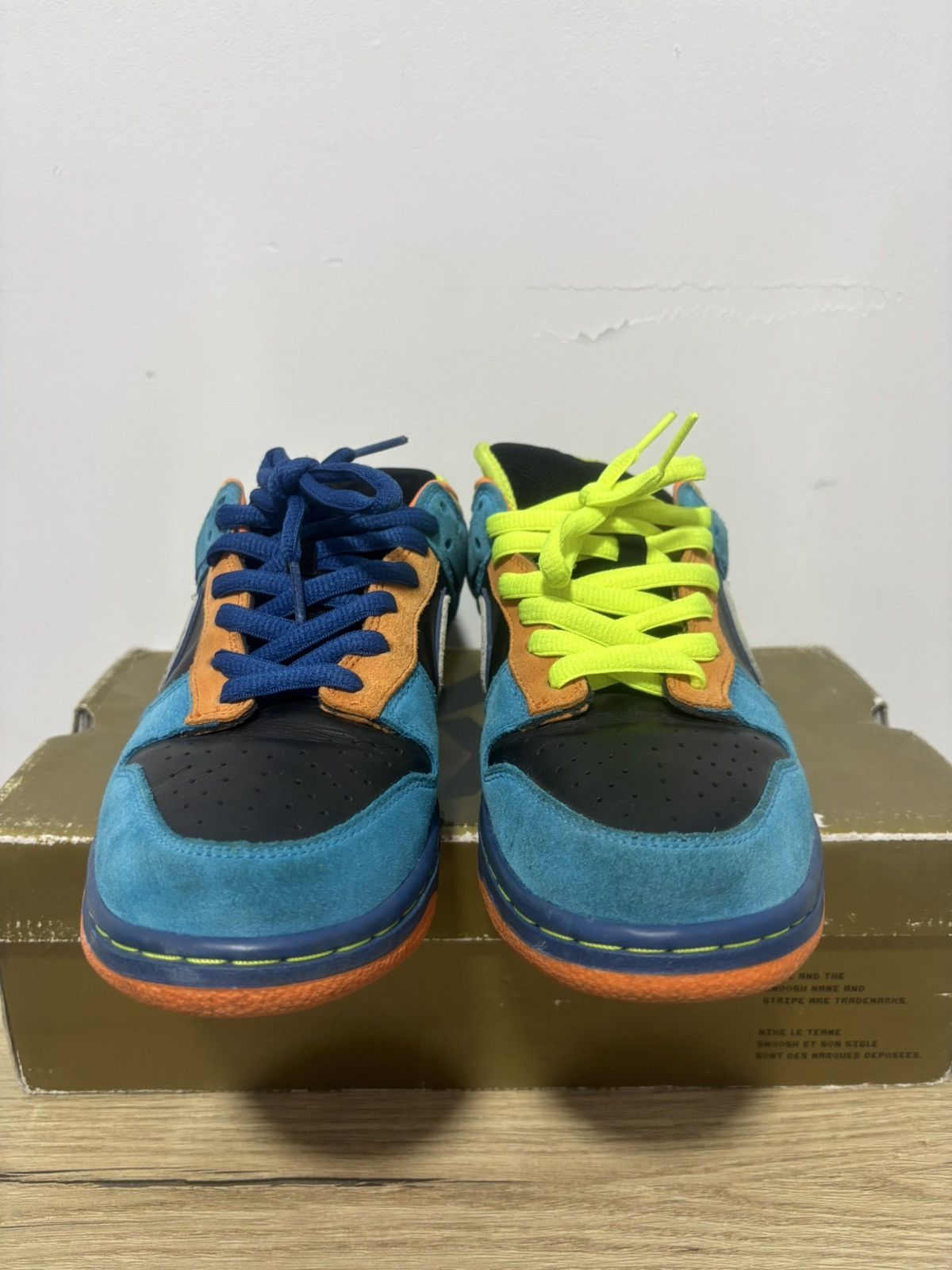 Nike SB Dunk sb skate or die 2008 Size US 9 / EU 42 - 3 Thumbnail