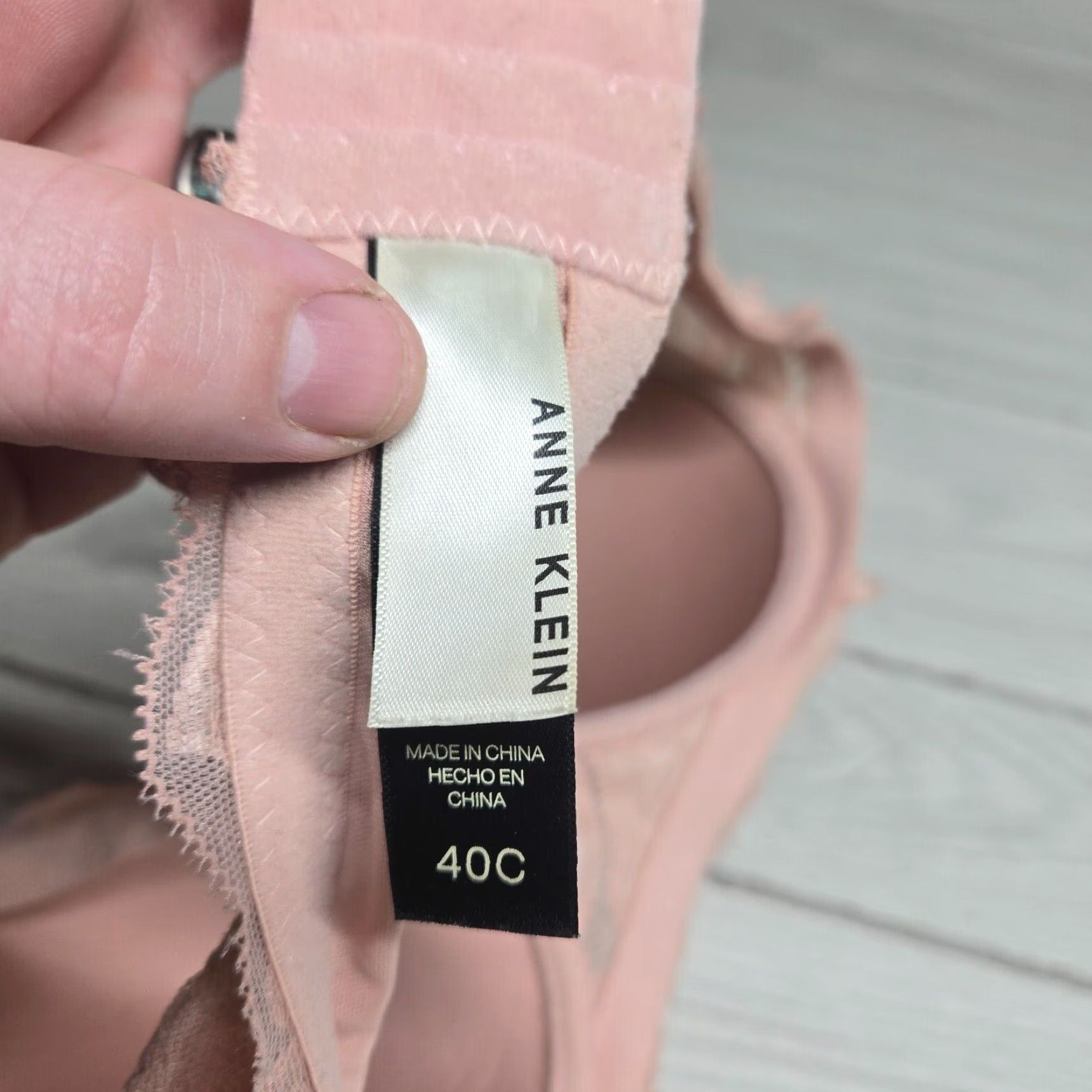 Calvin Klein Calvin Klein Seductive Comfort Unlined Pink Lace Bra 40C Women Size ONE SIZE - 4 Thumbnail