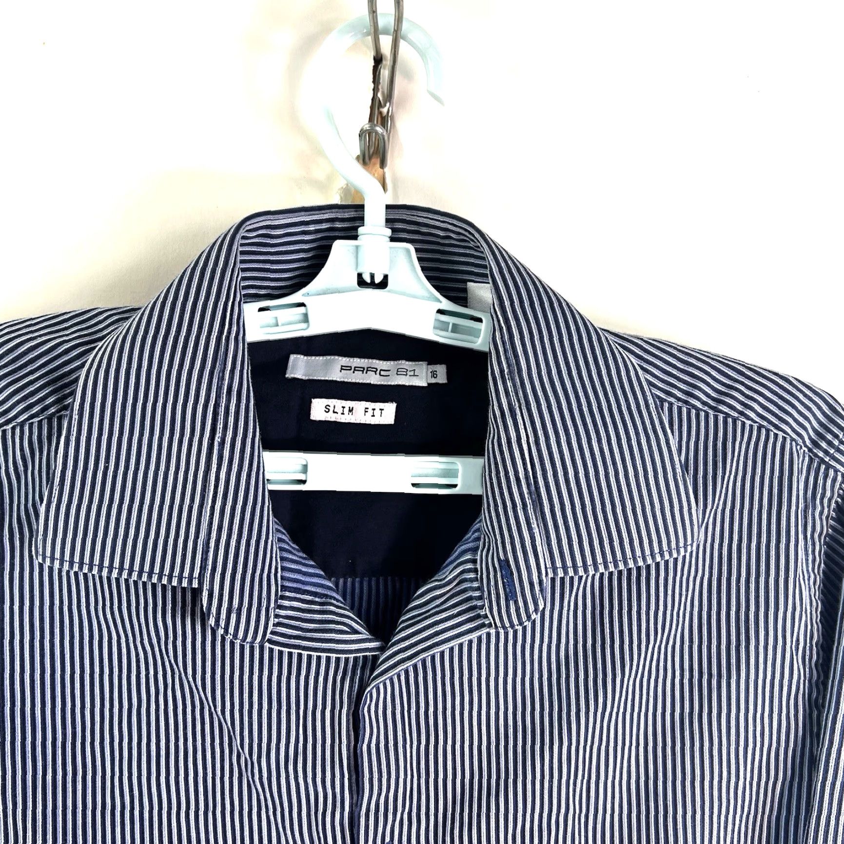 Vintage PARC 81 Striped Button-Up Shirt Slim Fit Men’s Size 16 Blue Casual Dress Size US L / EU 52-54 / 3 - 3 Thumbnail