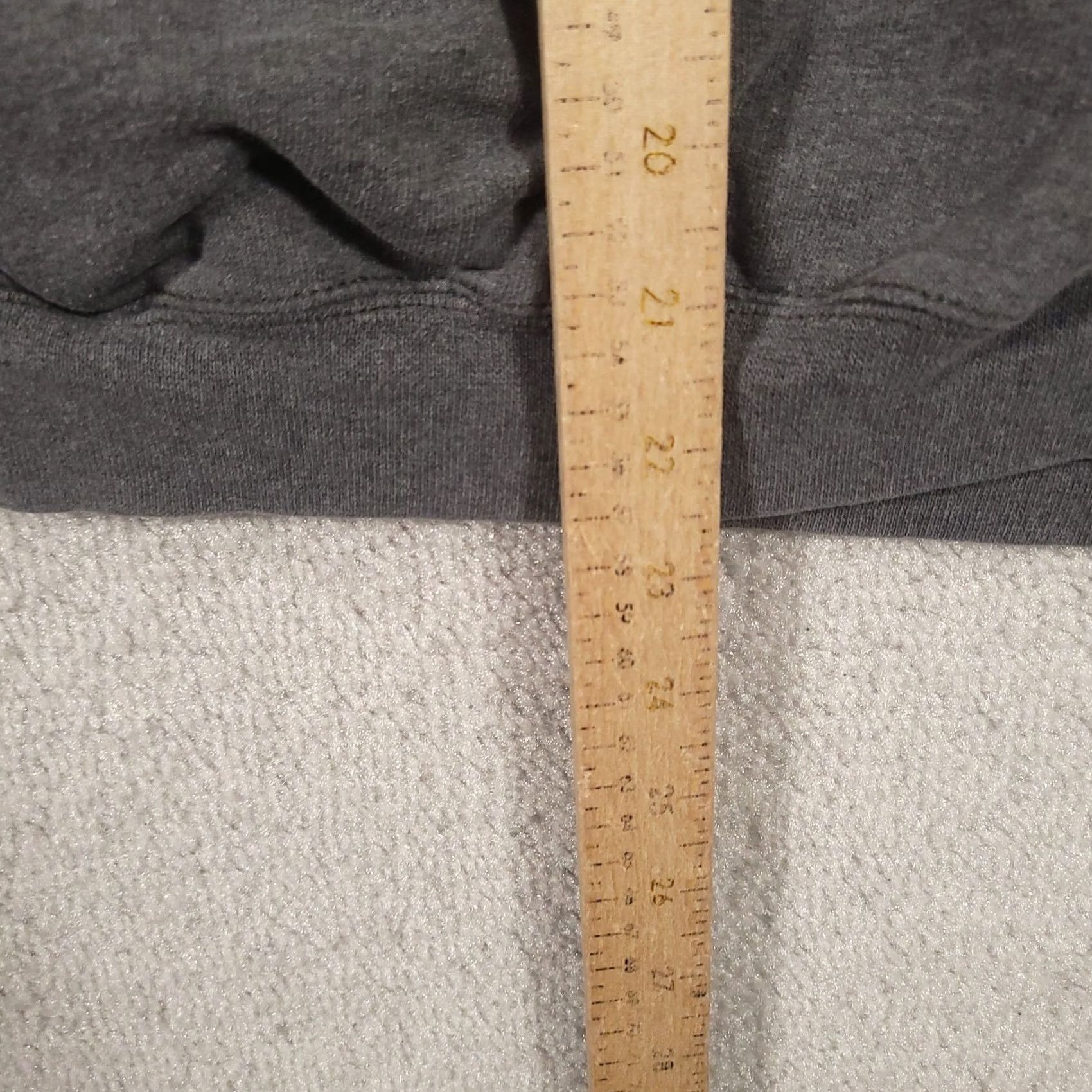 Champion VINTAGE Champion Sweatshirt Men's L Gray Fleece Crewneck 90s Shirt Pullover Mens Size US L / EU 52-54 / 3 - 6 Thumbnail
