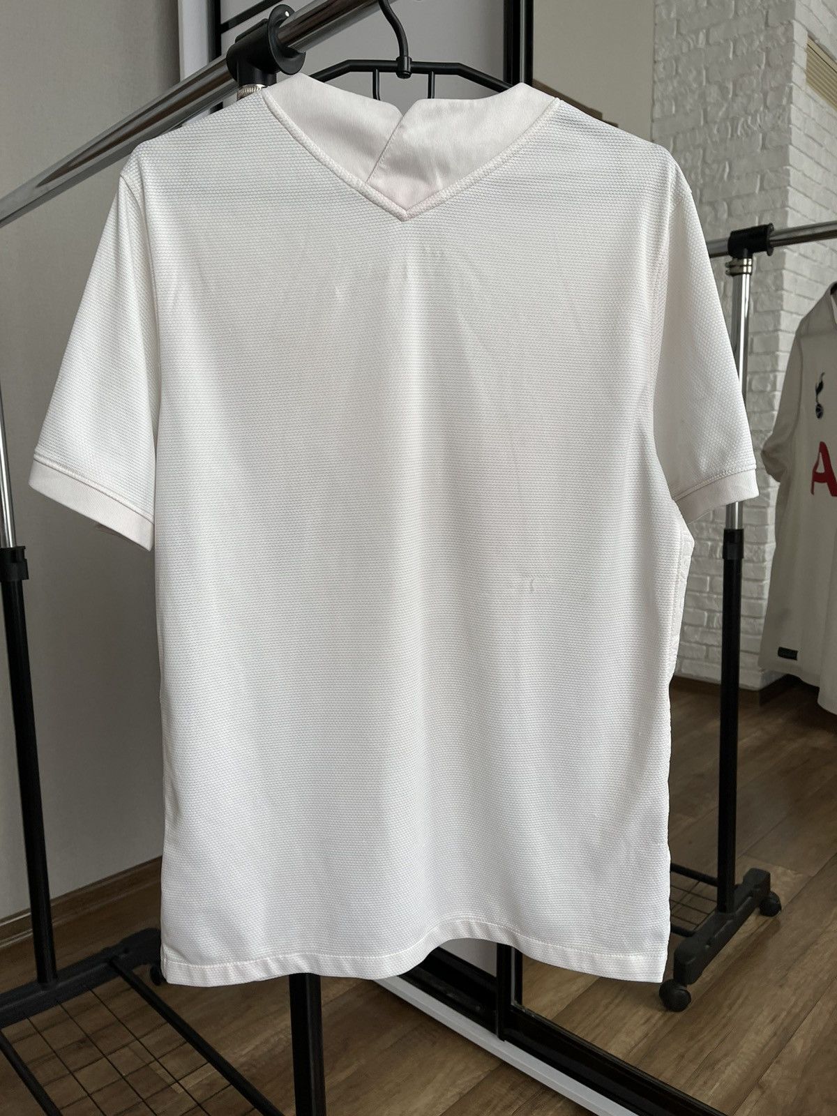 Nike 2021/2022 Nike Tottenham Hotspur Soccer Jersey T-Shirt Tee Size US M / EU 48-50 / 2 - 4 Thumbnail