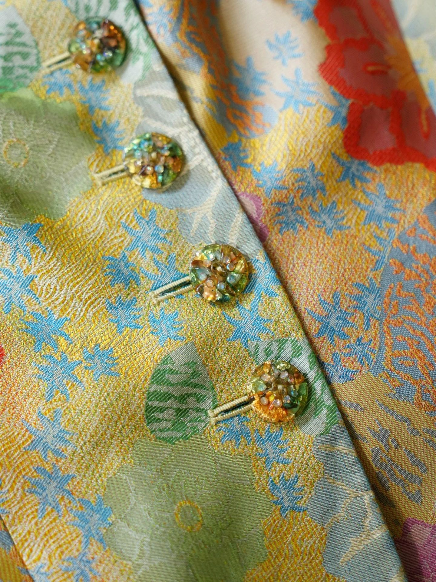 Christian Lacroix Christian Lacroix Vintage Silk Brocade Blazer Women 36 Size XS / US 0-2 / IT 36-38 - 3 Thumbnail