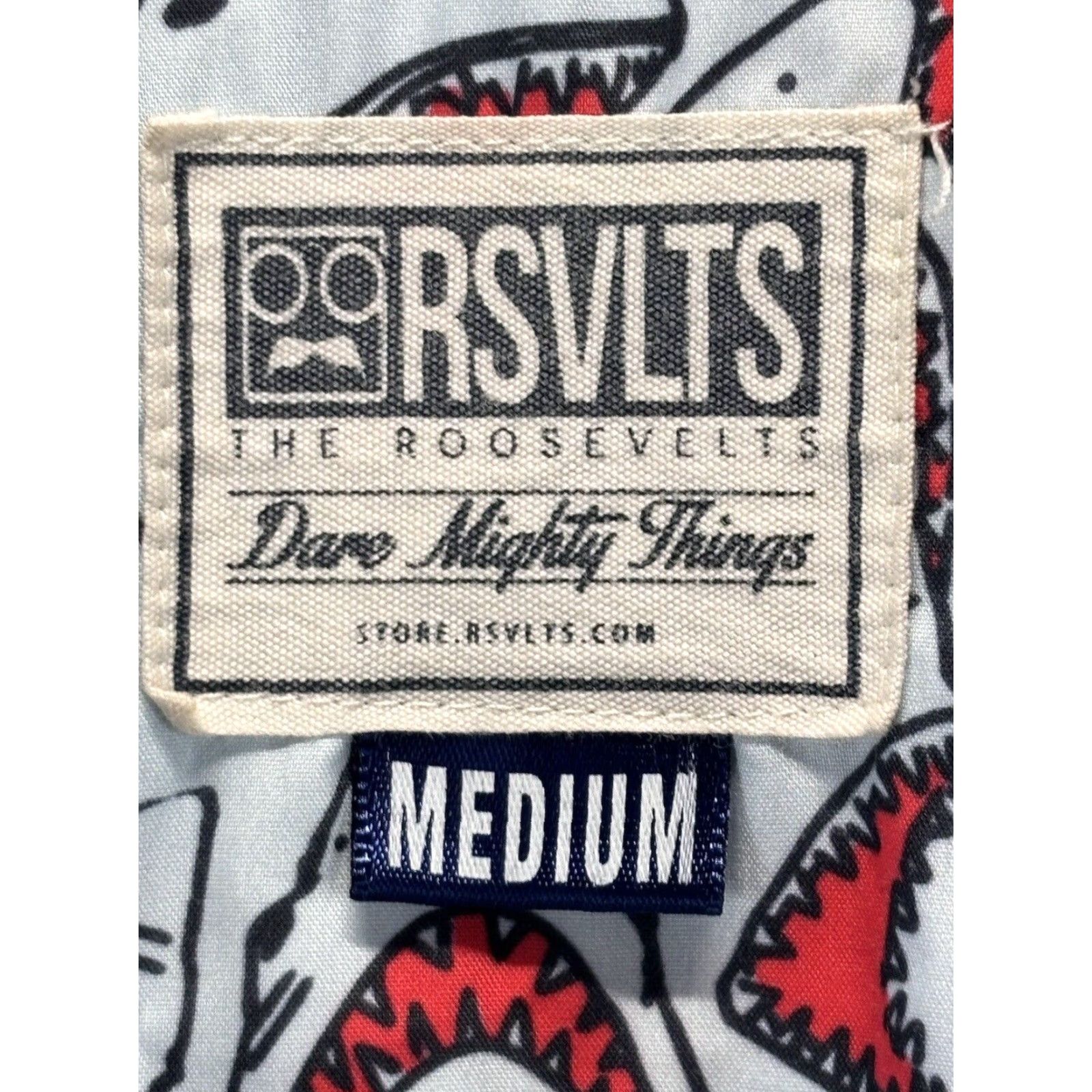 Vintage RSVLTS Sharky Shark Rare Red Tag Sz Medium Roosevelts Button Front Short Sleeve Size US 31 - 5 Thumbnail