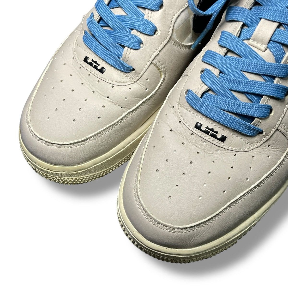 Nike Nike Air Force 1 "Strive for Greatness" King James Sneakers Size US 9.5 / EU 42-43 - 6 Thumbnail