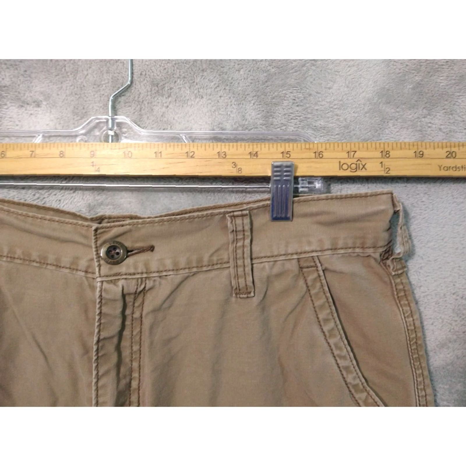 Levi's Levis Cargo Shorts Mens 36 Brown Hip Hop High Rise 11in Inseam Relaxed Cotton Cargo Pocket Regular Rise 36 Mens Size US 36 / EU 52 - 3 Thumbnail