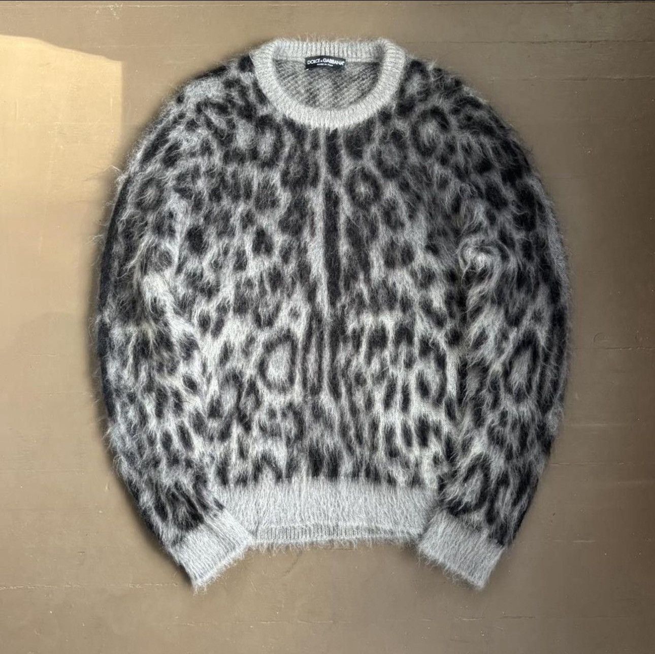 Dolce & Gabbana Dolce & Gabbana leopard print mohair sweater Size US XL / EU 56 / 4 - 1 Thumbnail