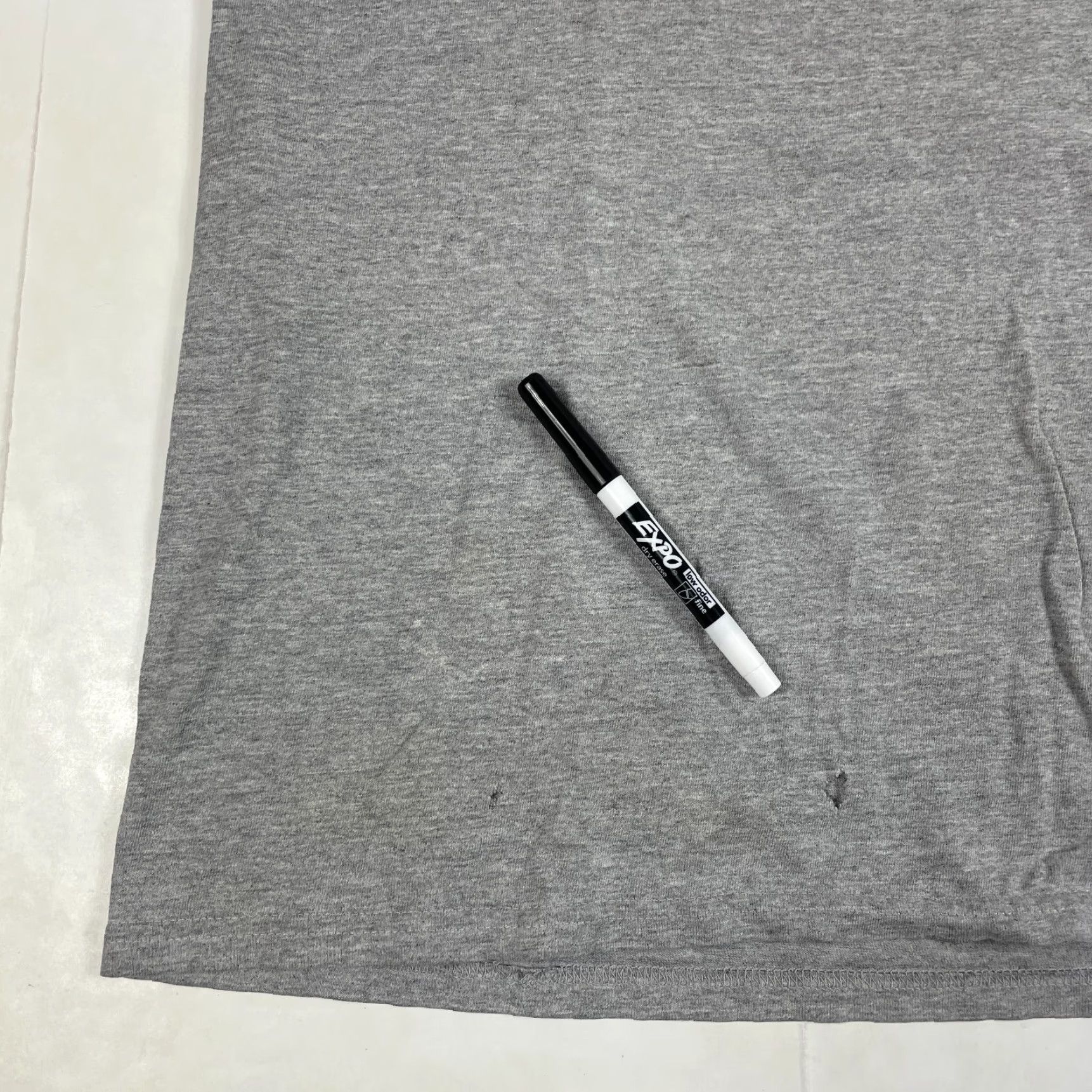 Nike VINTAGE Nike Shirt Mens Medium Gray Center Swoosh Basketball Short Sleeve Mens T-Shirt Size US M / EU 48-50 / 2 - 5 Thumbnail