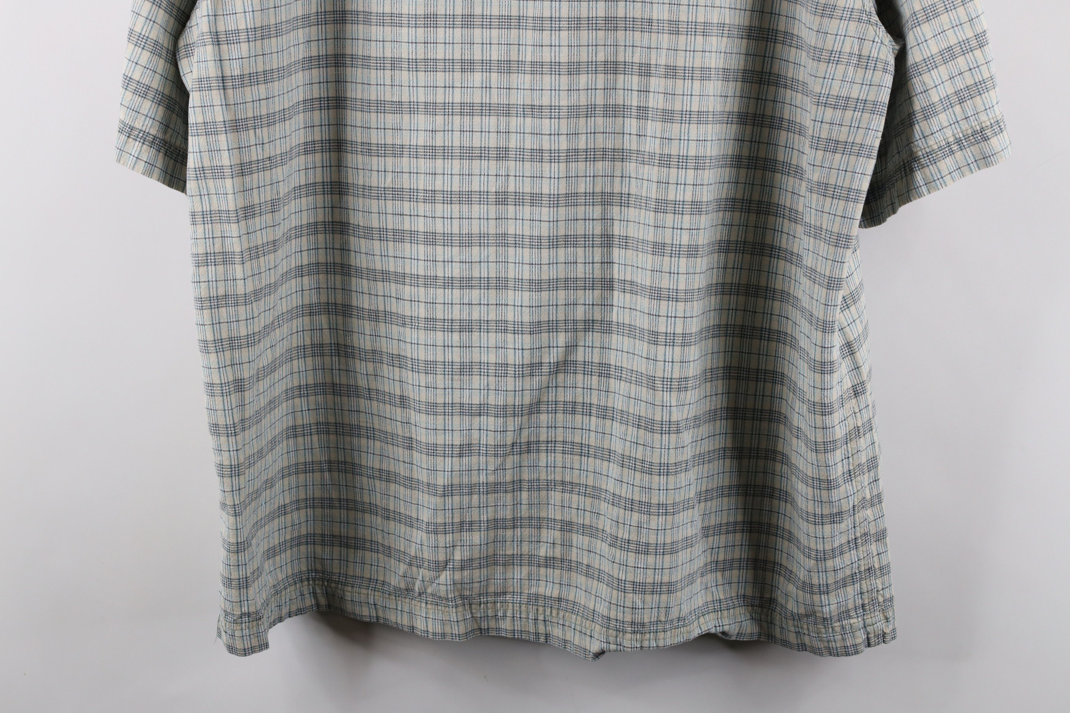 Vintage Vintage 90s Streetwear Short Sleeve Collared Button Shirt Size US L / EU 52-54 / 3 - 10 Thumbnail