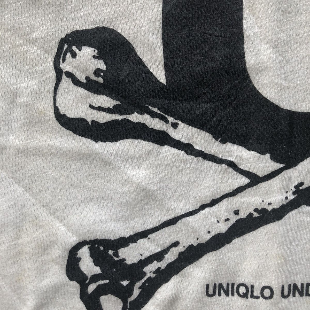 Jun Takahashi × Undercover × Uniqlo Undercover x Uniqlo crossbones t-Shirt Size US S / EU 44-46 / 1 - 4 Thumbnail