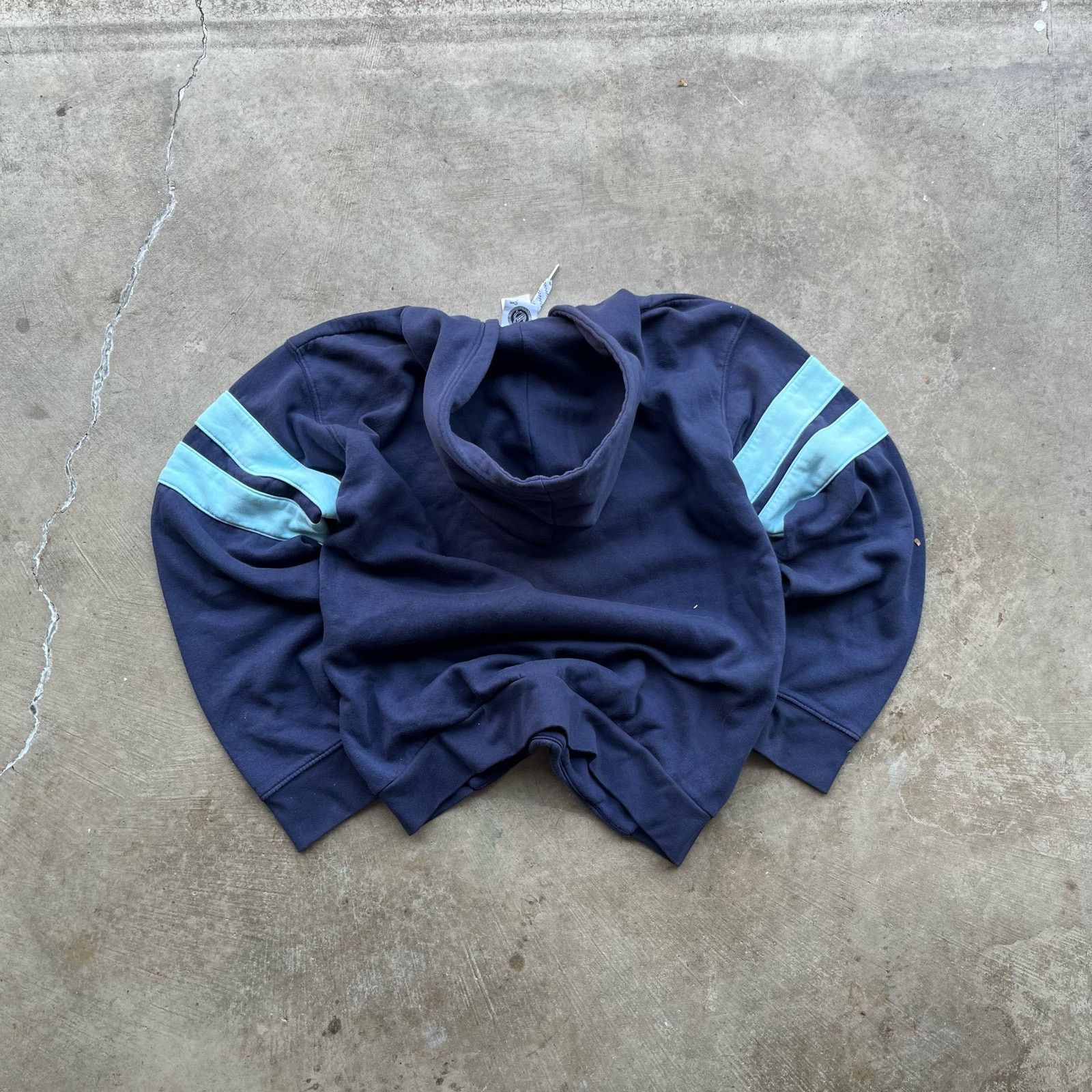 Vintage SEATTLE KRAKEN NHL HOCKEY HOODIE BLUE SZ LARGE Size US L / EU 52-54 / 3 - 2 Thumbnail