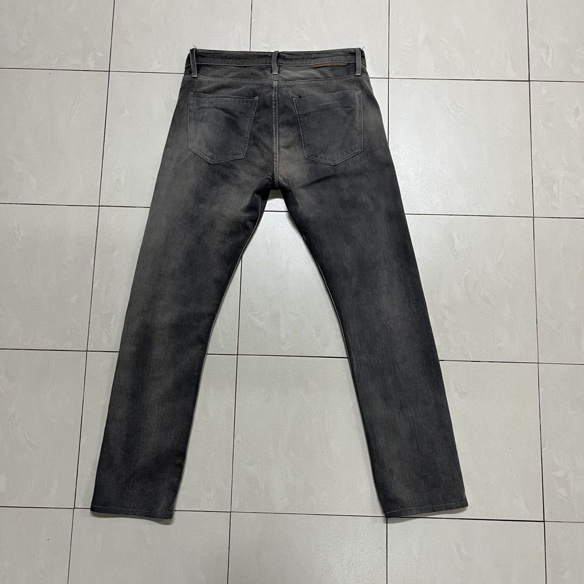 In The Attic × PPFM × THVM Punk Faded Black Thvm/Them Jeans Size US 28 / EU 44 - 10 Thumbnail