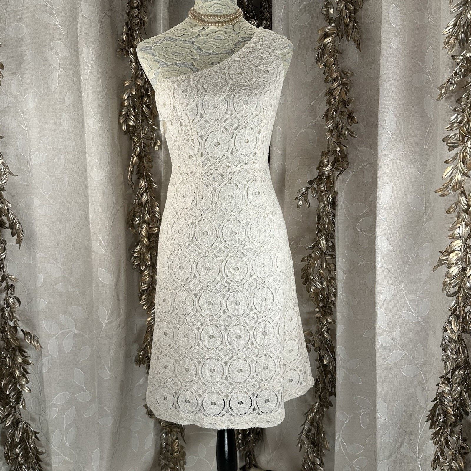 Merona Merona Women’s 6 Off-White Lace Crochet One-Shoulder Size M / US 6-8 / IT 42-44 - 1 Thumbnail