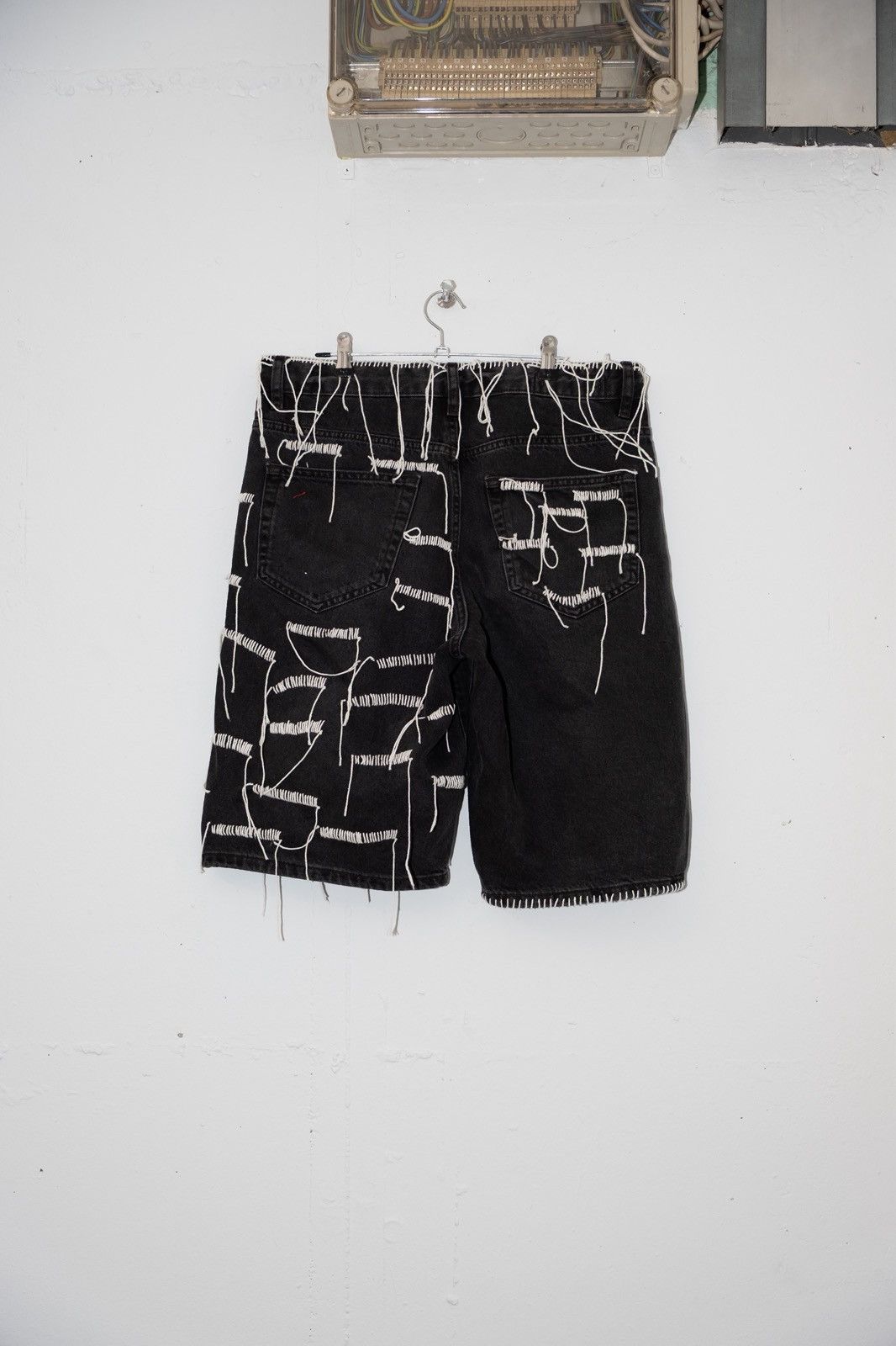 Other Battosaï Scars Shorts (white on black) Size US 28 / EU 44 - 2 Thumbnail