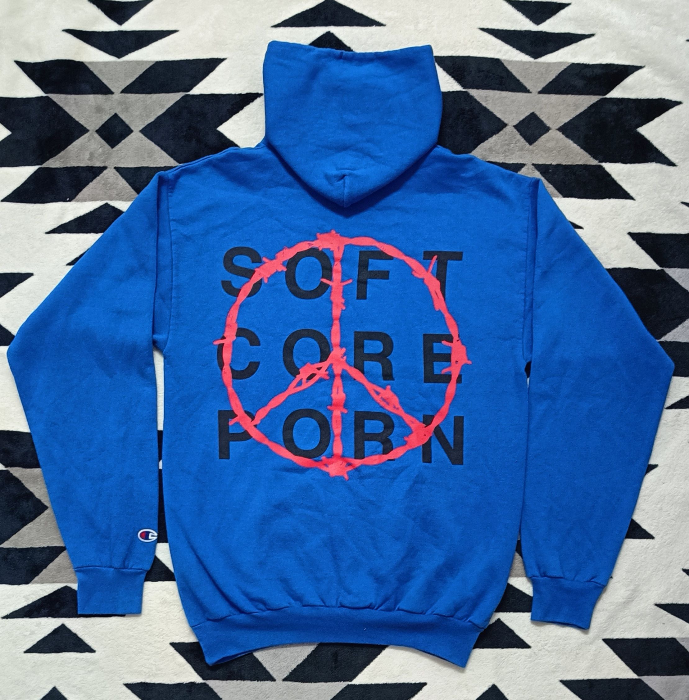 Pleasures 🔥🔥 Rare Pleasures Soft Core Porn Hoodie Size US M / EU 48-50 / 2 - 4 Thumbnail